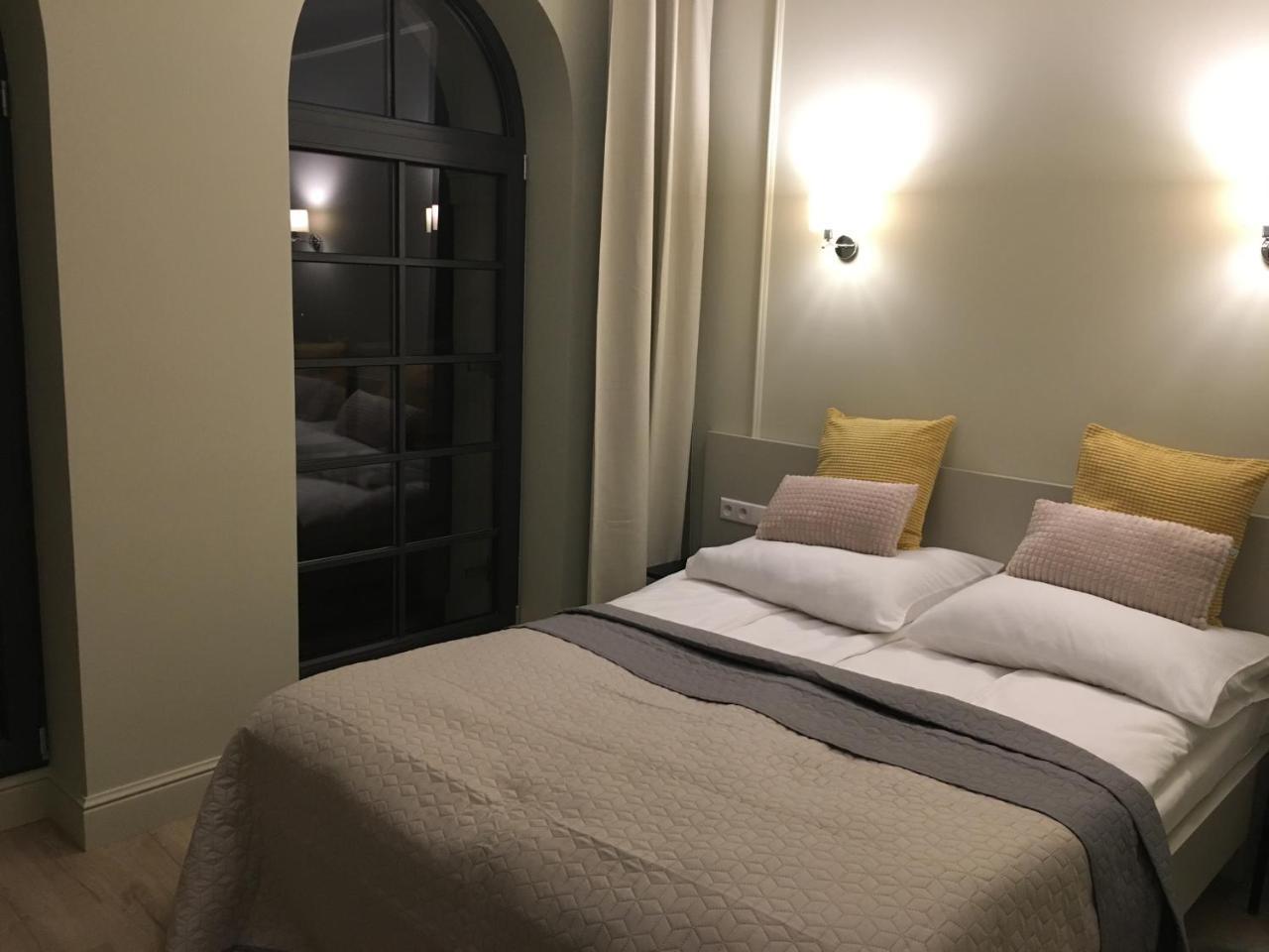 Apartamenty Platinum Loft Zielona Góra Exteriör bild