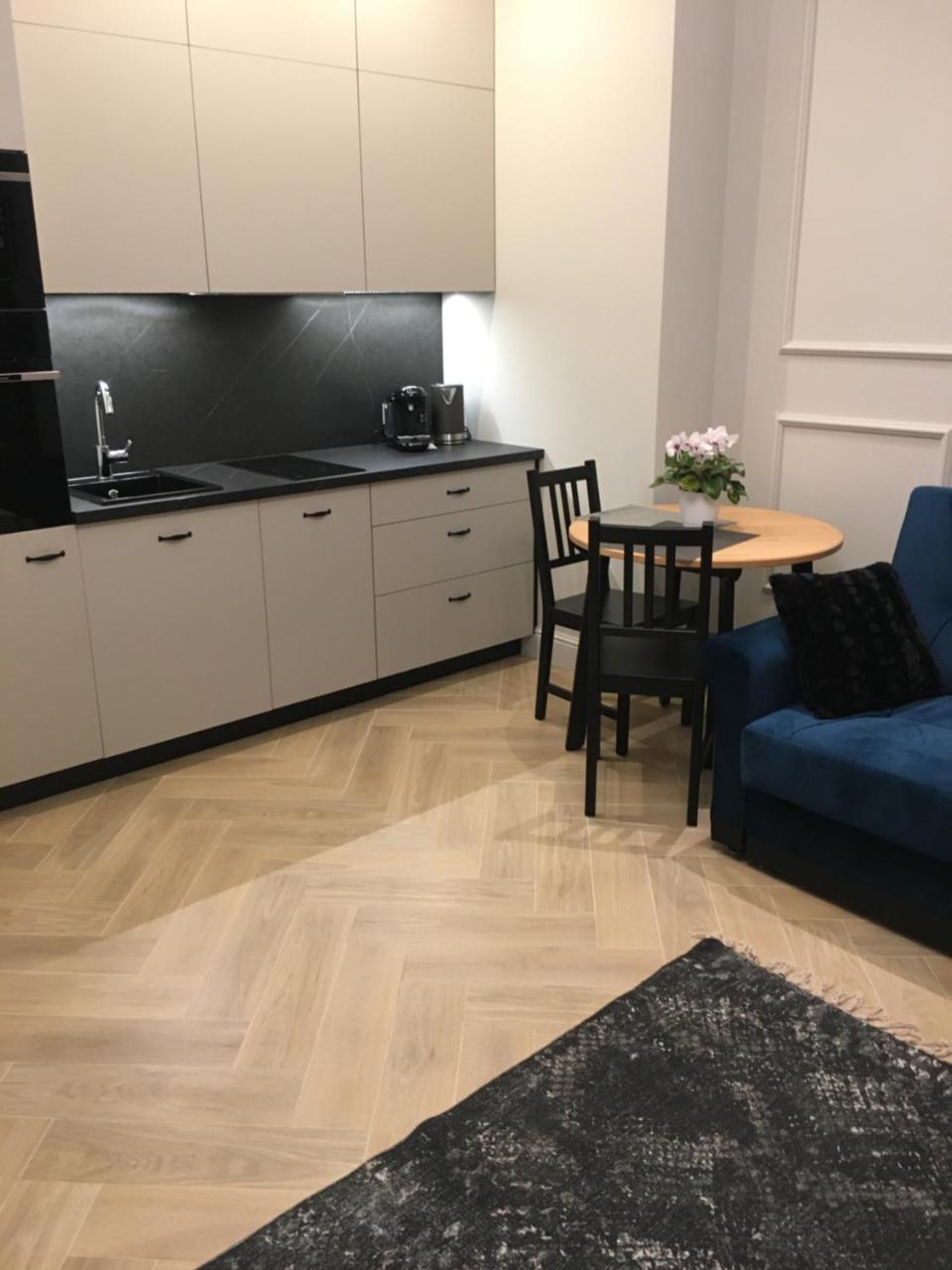Apartamenty Platinum Loft Zielona Góra Exteriör bild