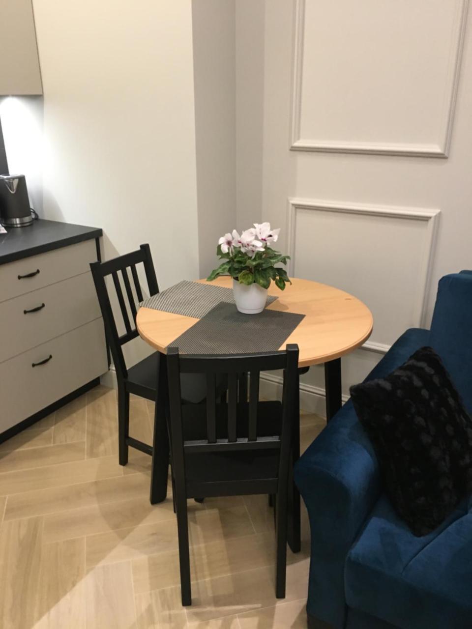 Apartamenty Platinum Loft Zielona Góra Exteriör bild