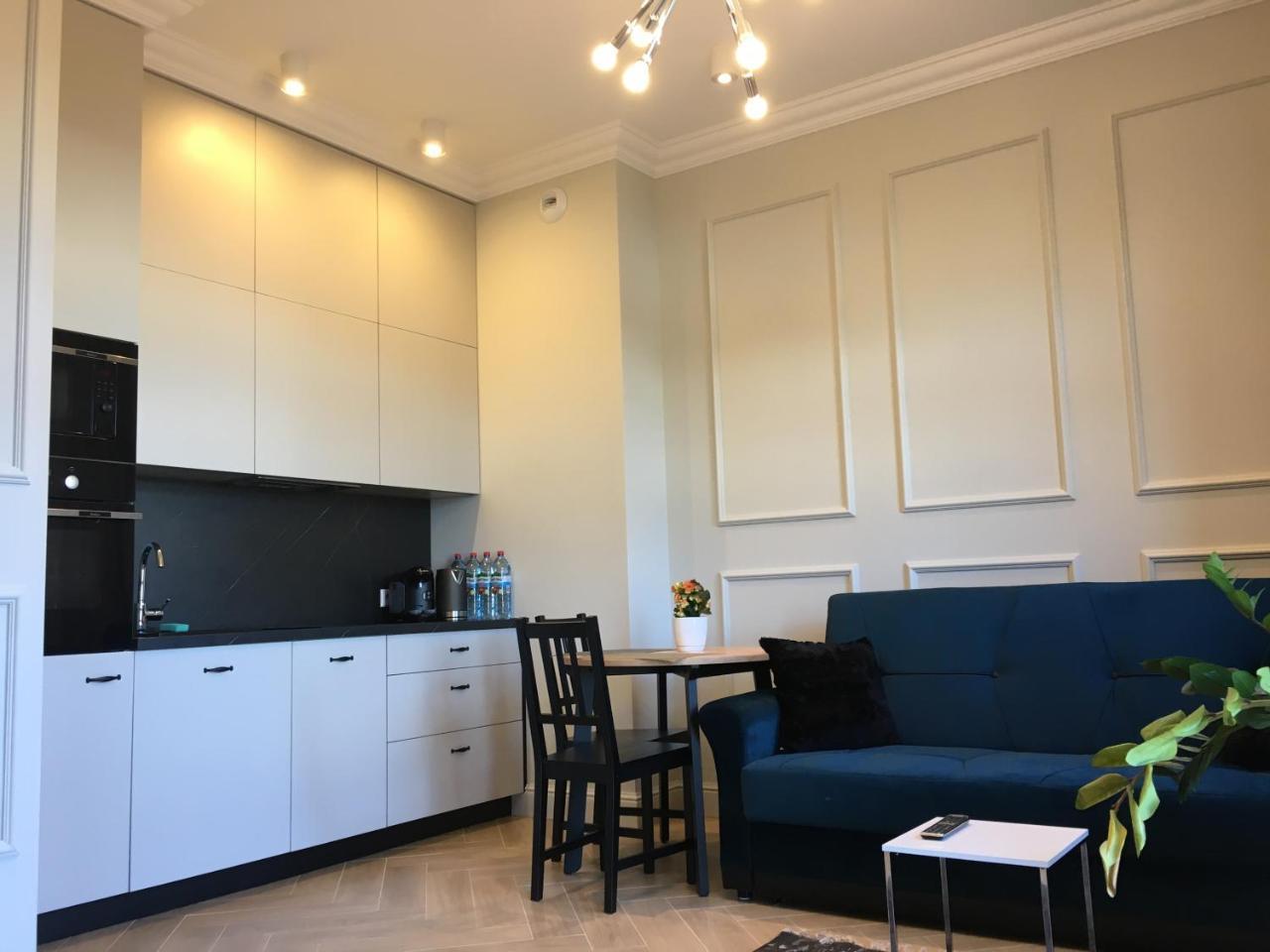 Apartamenty Platinum Loft Zielona Góra Exteriör bild